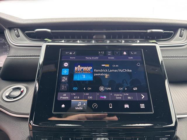 new 2025 Jeep Grand Cherokee car, priced at $35,235