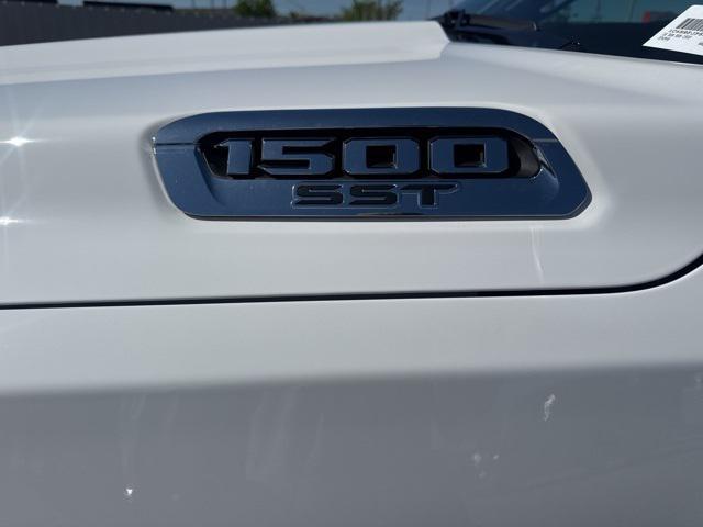 new 2025 Ram 1500 car, priced at $54,525