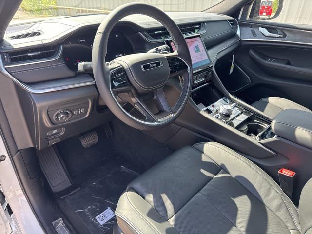 new 2025 Jeep Grand Cherokee L car, priced at $53,975