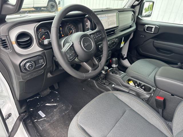 new 2025 Jeep Gladiator car, priced at $38,775