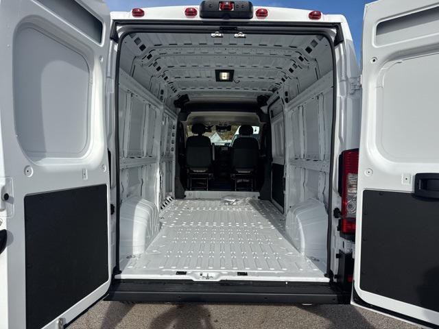 new 2025 Ram ProMaster 2500 car, priced at $45,050