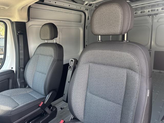 new 2025 Ram ProMaster 2500 car, priced at $45,050