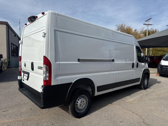 new 2025 Ram ProMaster 2500 car, priced at $45,050