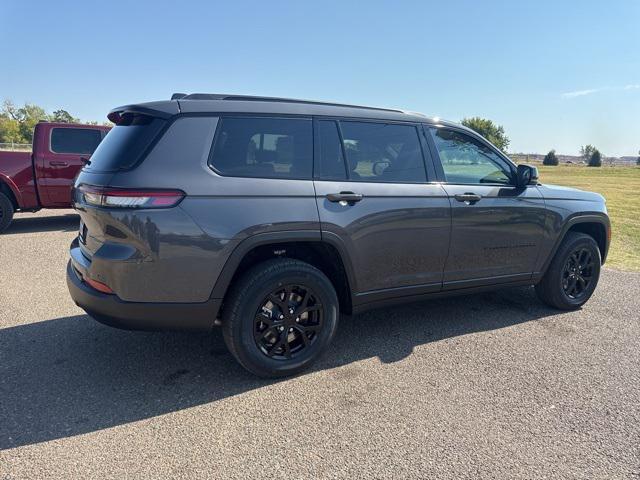 new 2025 Jeep Grand Cherokee L car, priced at $37,900