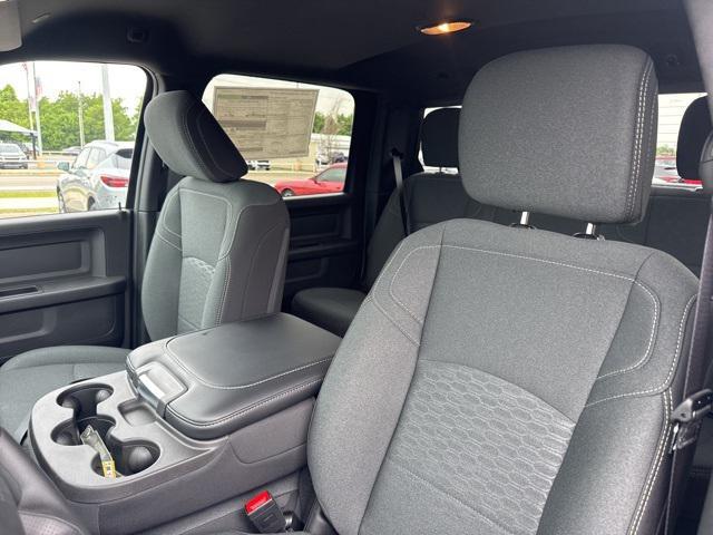new 2025 Ram 2500 car, priced at $58,190