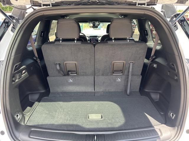 new 2025 Jeep Grand Cherokee L car, priced at $31,230