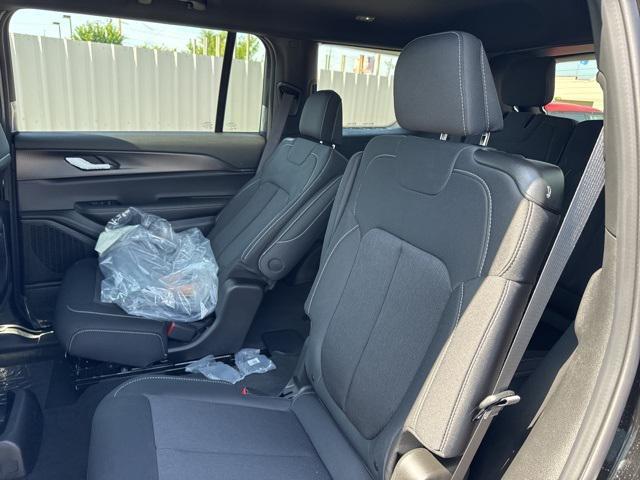 new 2025 Jeep Grand Cherokee L car, priced at $31,825