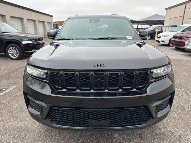 new 2024 Jeep Grand Cherokee car, priced at $36,930