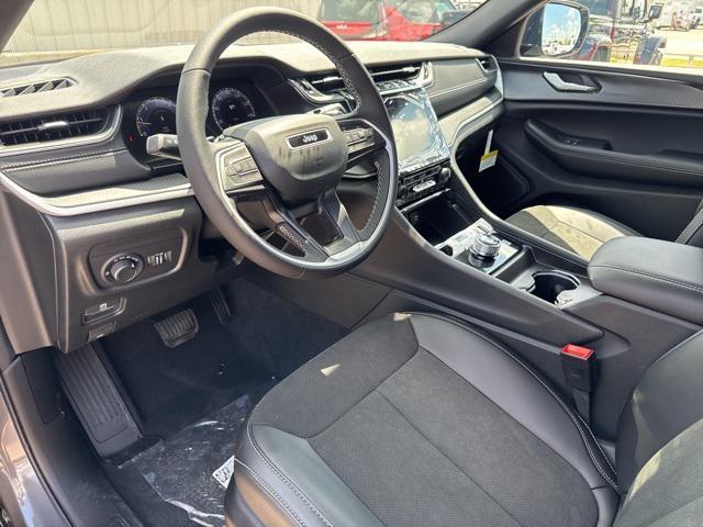 new 2025 Jeep Grand Cherokee L car, priced at $35,130