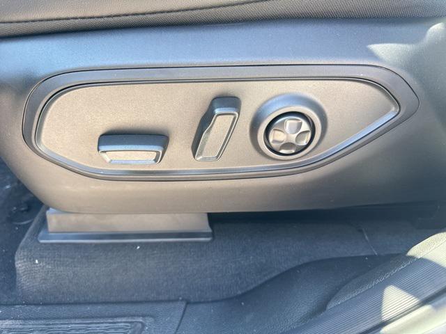 new 2025 Jeep Grand Cherokee L car, priced at $36,735