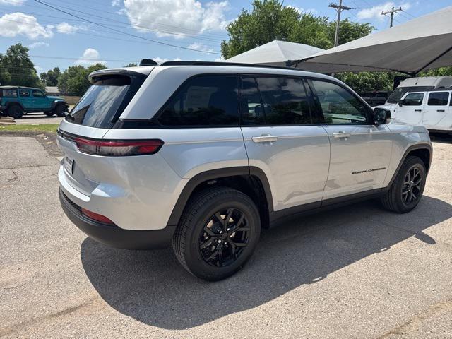 new 2025 Jeep Grand Cherokee car, priced at $36,130