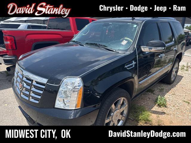 used 2014 Cadillac Escalade car, priced at $15,988