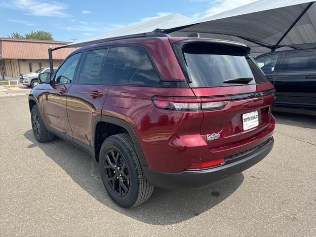 new 2024 Jeep Grand Cherokee car, priced at $34,930