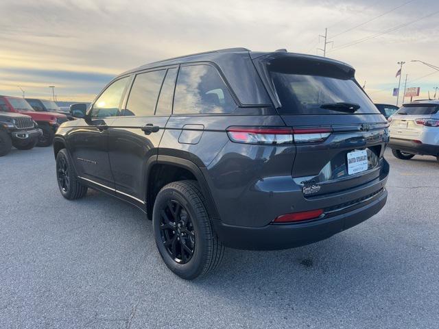 new 2025 Jeep Grand Cherokee car, priced at $33,730