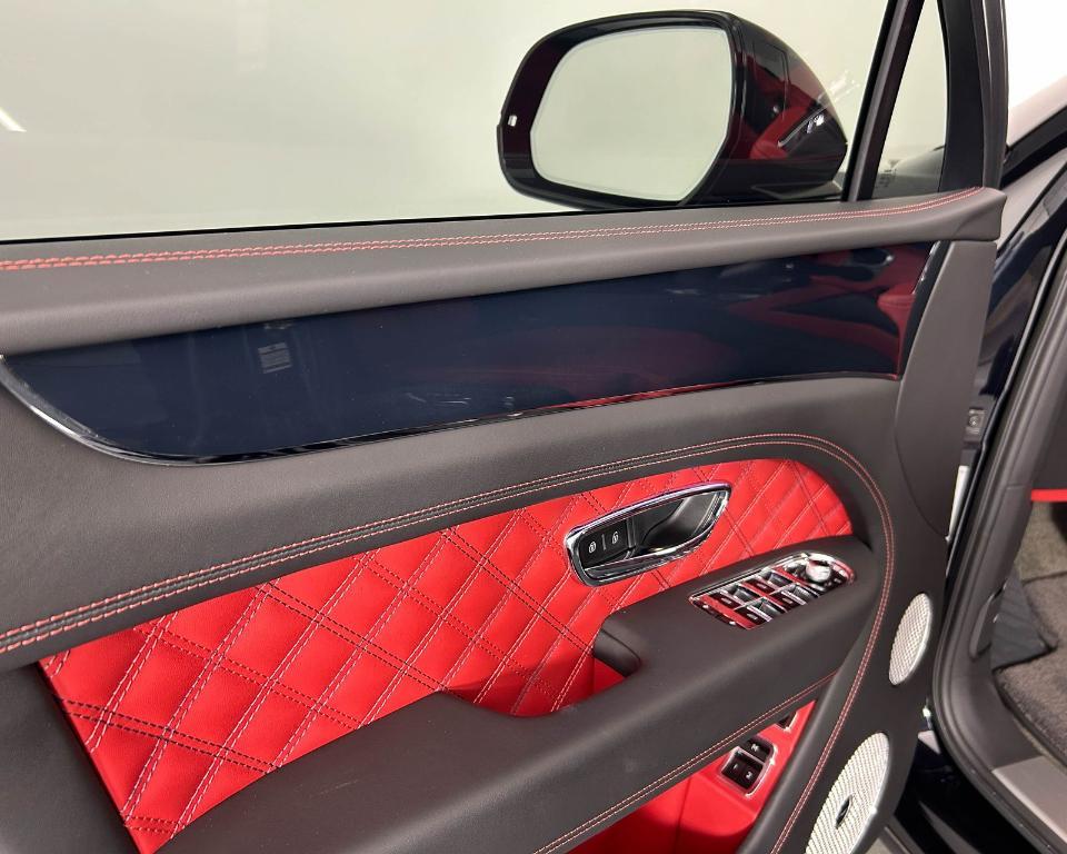 used 2022 Bentley Bentayga car, priced at $143,995