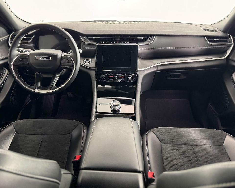 used 2024 Jeep Grand Cherokee L car, priced at $37,489