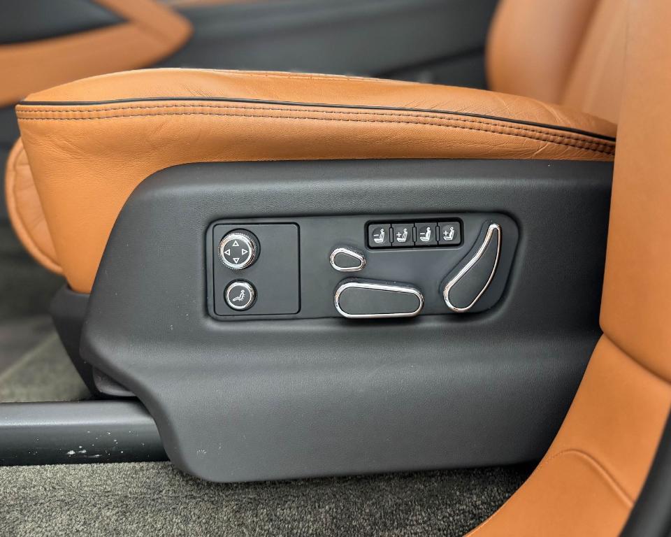 used 2022 Bentley Bentayga car, priced at $169,995