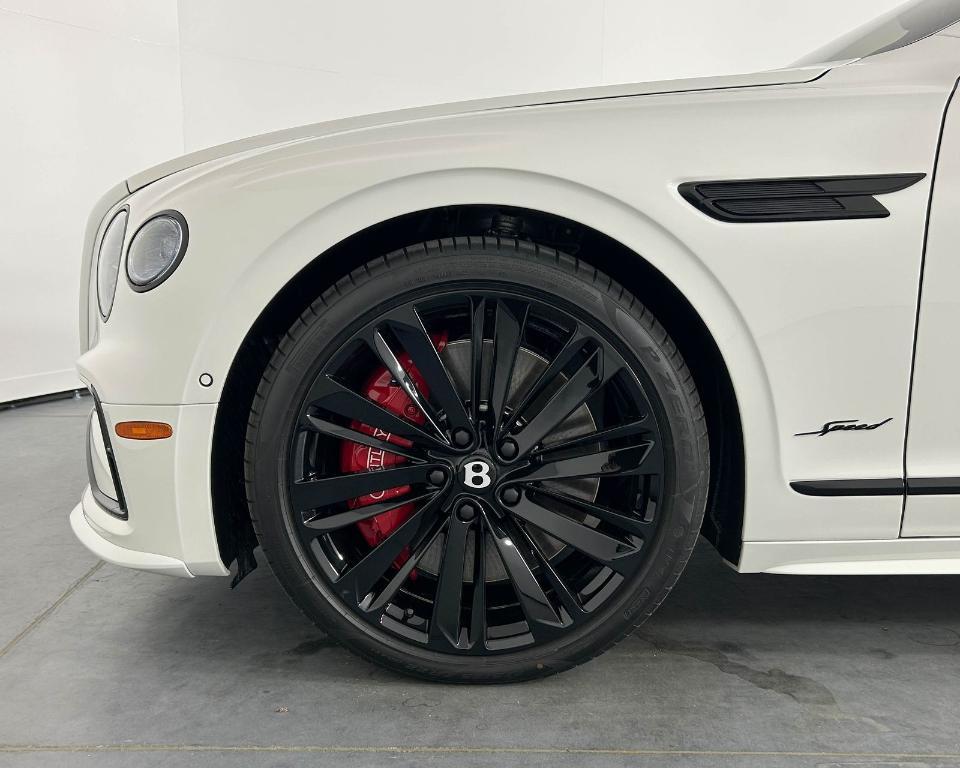 new 2026 Bentley Flying Spur car, priced at $363,440