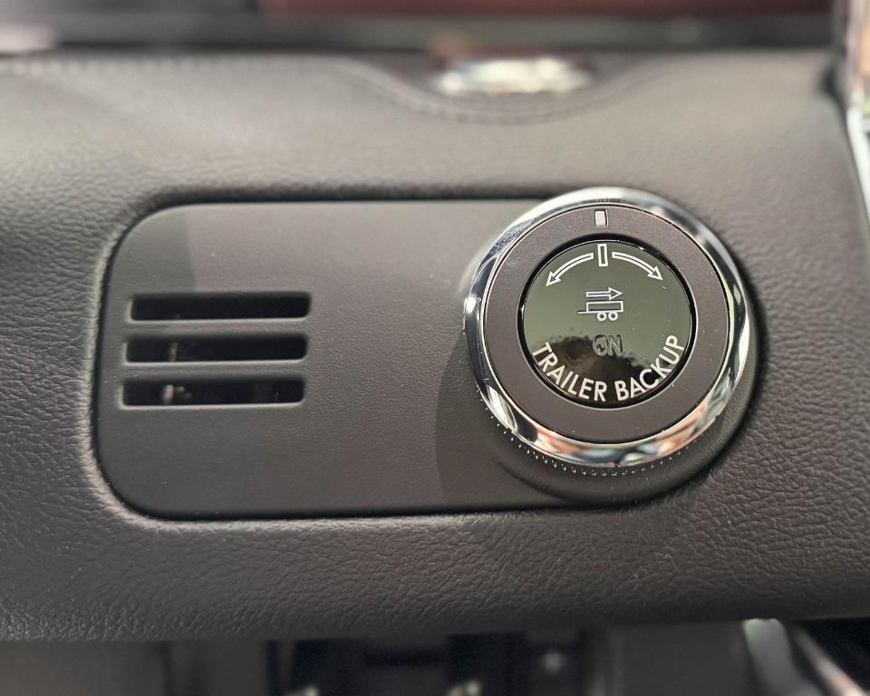 used 2021 Lincoln Navigator L car, priced at $58,995