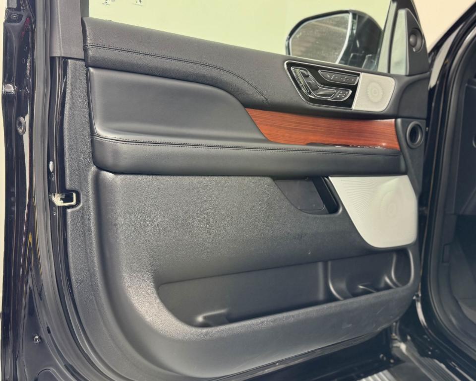 used 2021 Lincoln Navigator L car, priced at $58,995
