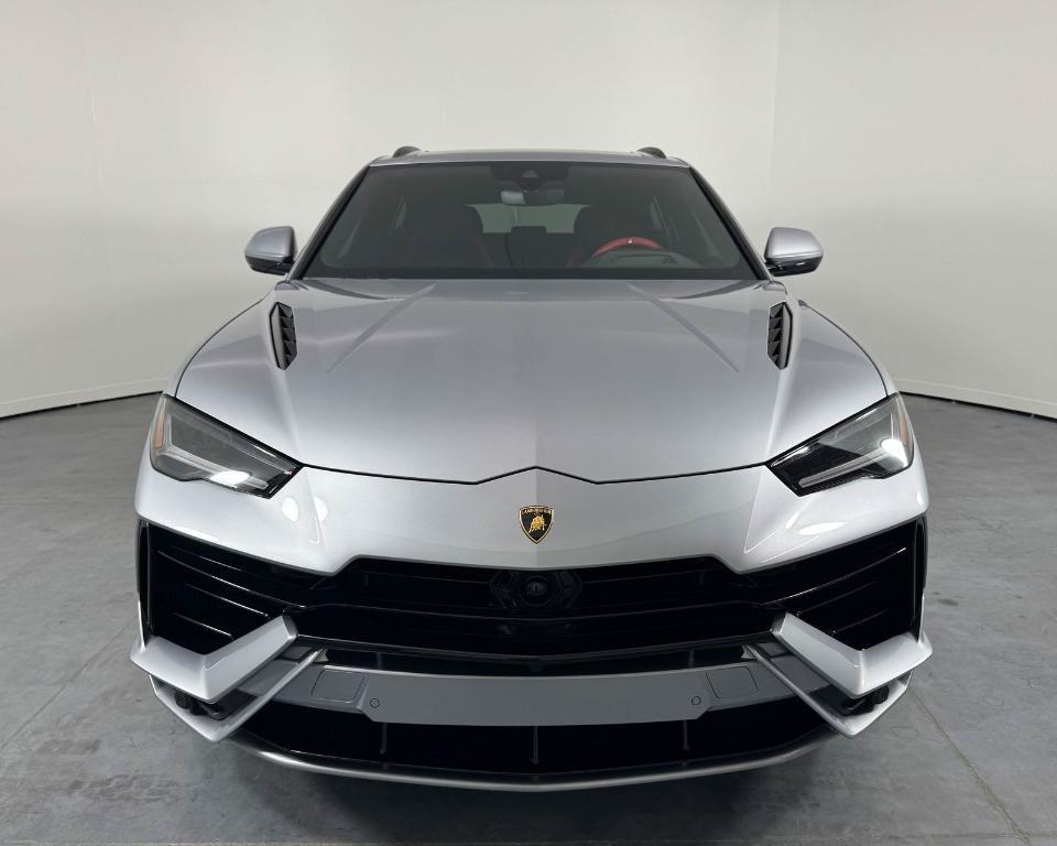 used 2023 Lamborghini Urus car, priced at $259,995