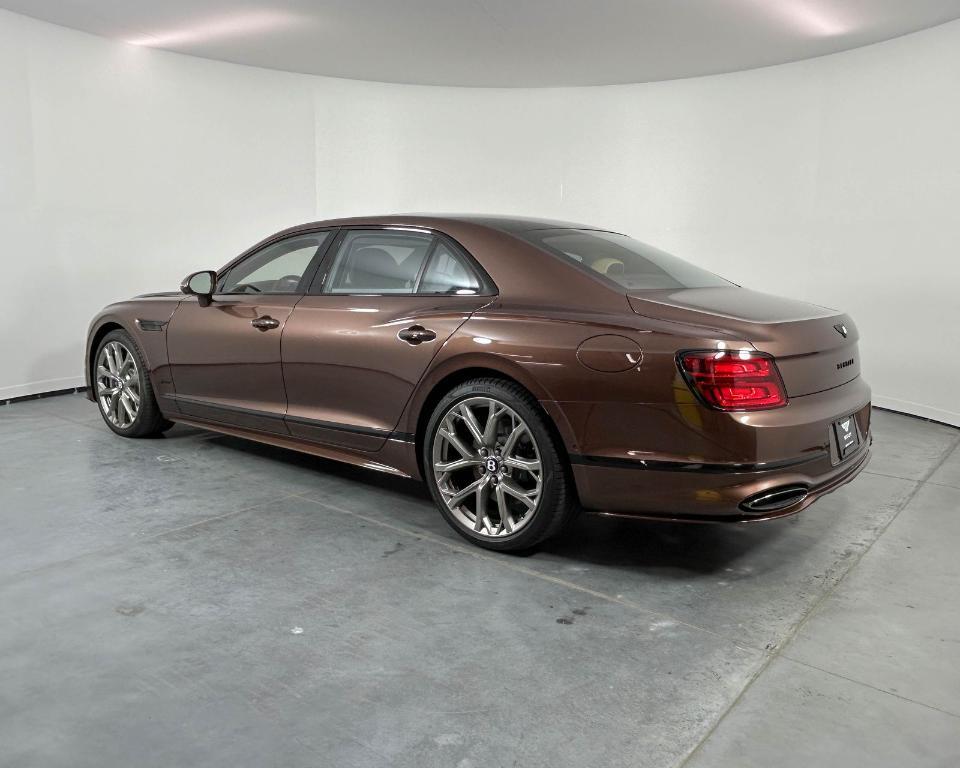 new 2026 Bentley Flying Spur car, priced at $412,960