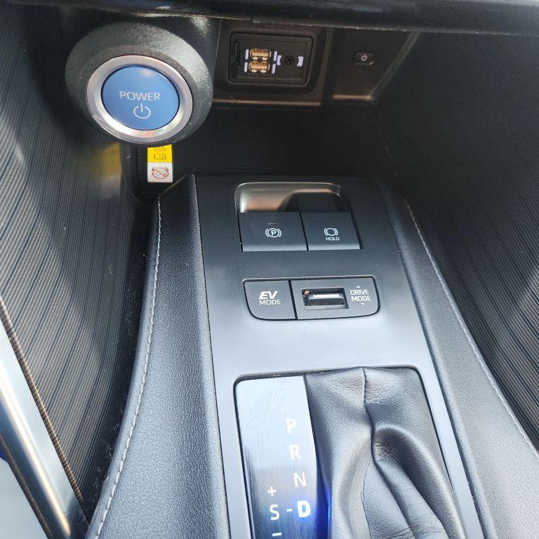 used 2022 Toyota Venza car, priced at $21,900