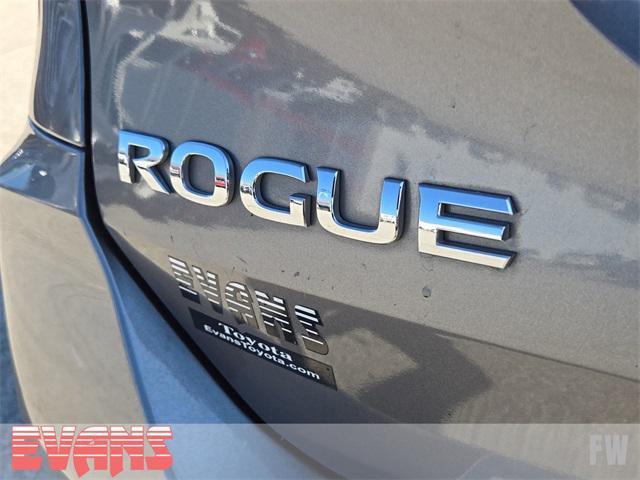 used 2019 Nissan Rogue car, priced at $15,988