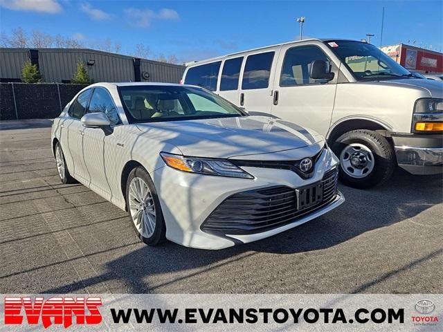 used 2018 Toyota Camry Hybrid car, priced at $21,988
