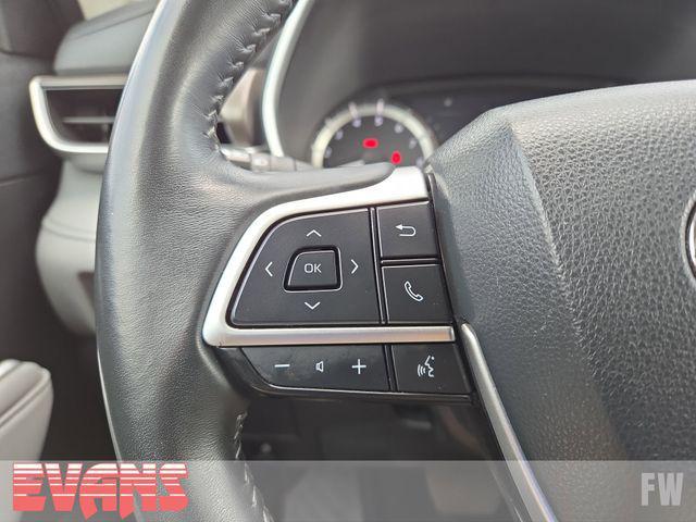 used 2023 Toyota Highlander car, priced at $38,279