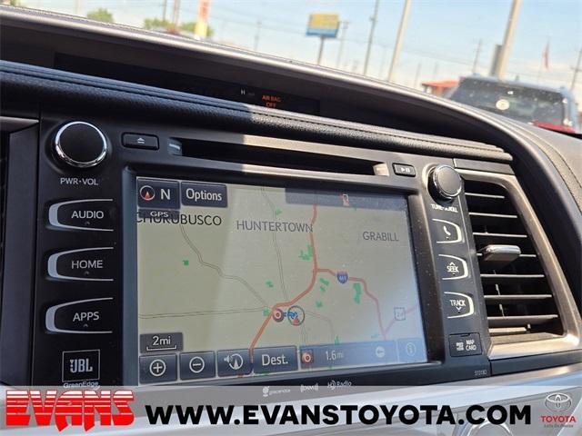 used 2017 Toyota Highlander car