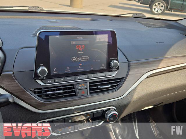 used 2023 Nissan Altima car, priced at $22,988