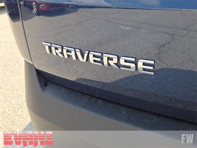 used 2022 Chevrolet Traverse car, priced at $23,988