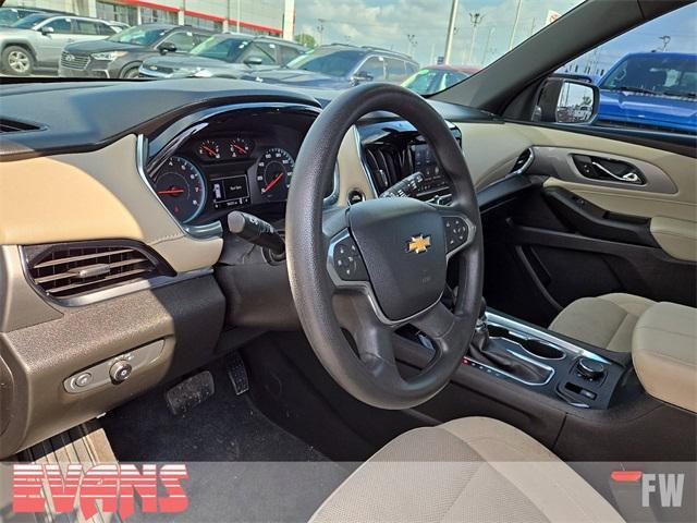 used 2022 Chevrolet Traverse car, priced at $23,988