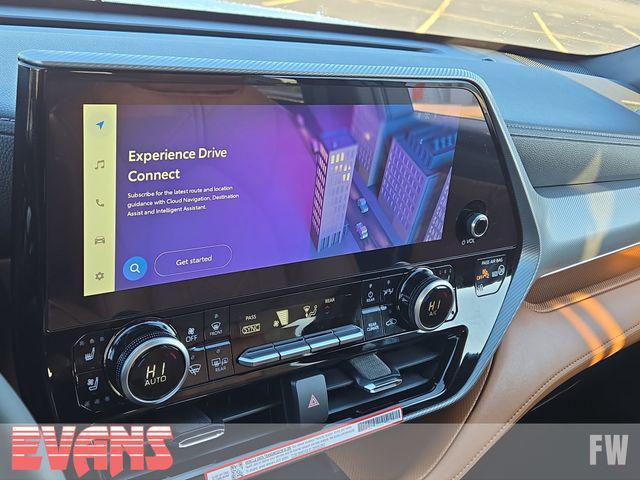 new 2026 Toyota Highlander Hybrid car, priced at $58,567