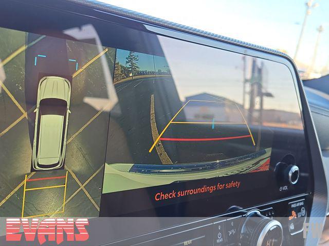 new 2026 Toyota Highlander Hybrid car, priced at $58,567