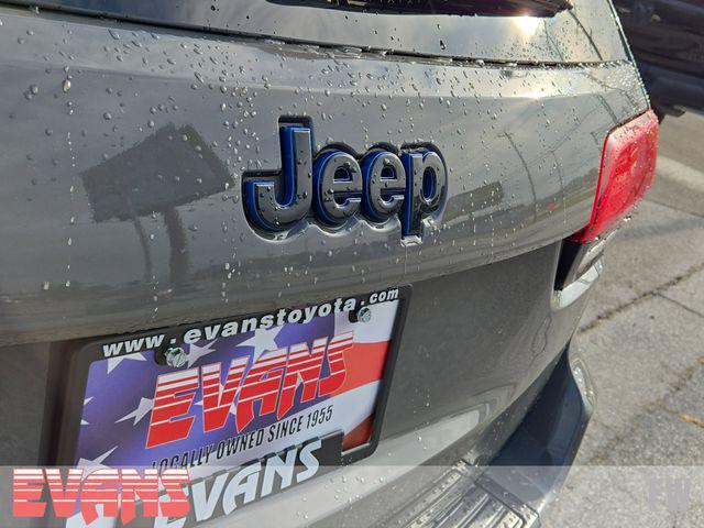 used 2020 Jeep Grand Cherokee car, priced at $16,977