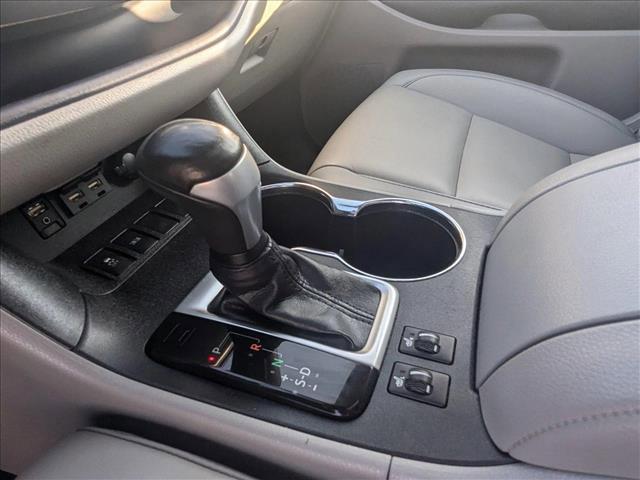 used 2019 Toyota Highlander car, priced at $25,991