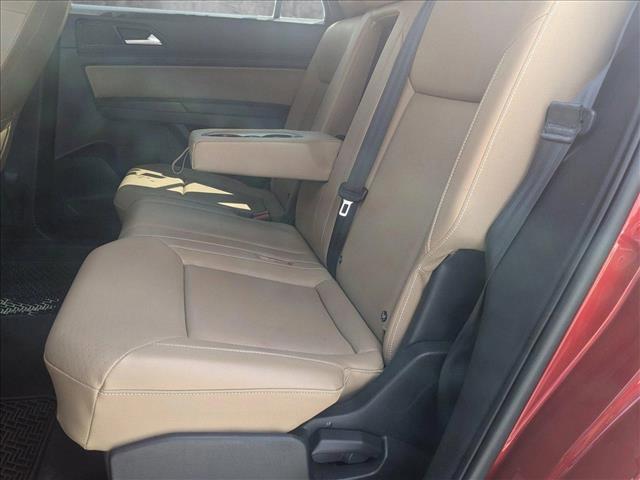 used 2020 Volkswagen Atlas Cross Sport car, priced at $18,595