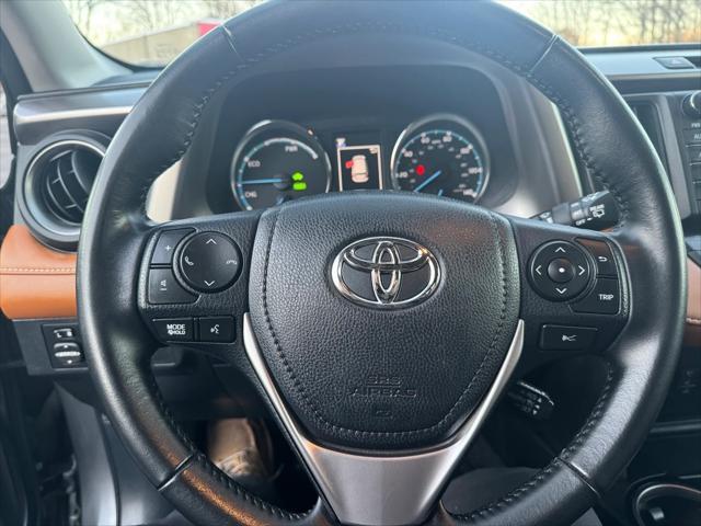 used 2018 Toyota RAV4 Hybrid car, priced at $26,977