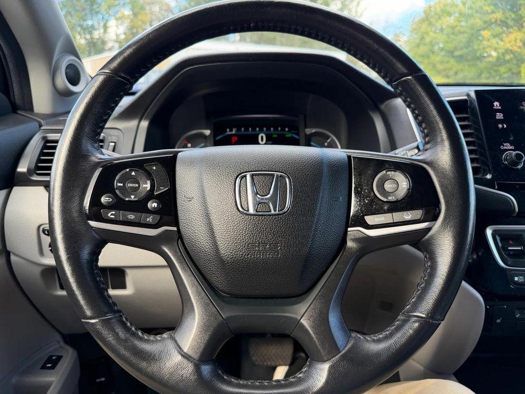 used 2022 Honda Pilot car, priced at $30,977