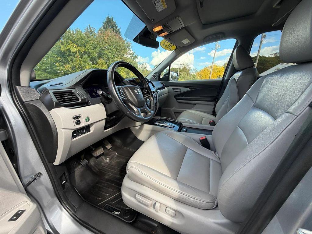 used 2022 Honda Pilot car, priced at $30,977