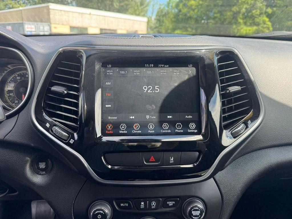used 2022 Jeep Cherokee car, priced at $25,977