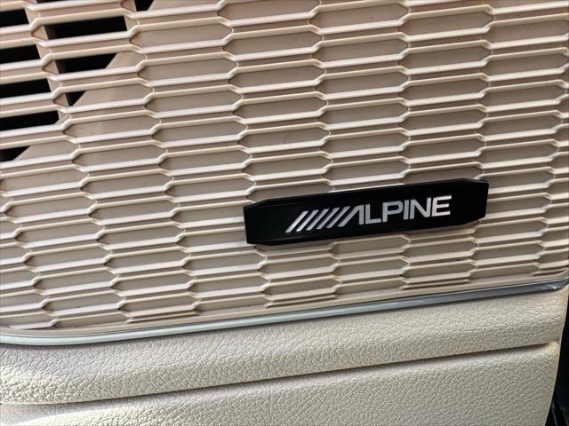 used 2021 Jeep Grand Cherokee L car, priced at $30,777