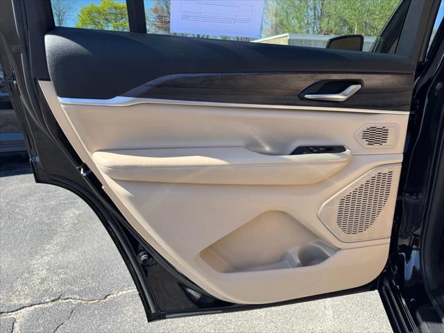 used 2021 Jeep Grand Cherokee L car, priced at $30,777
