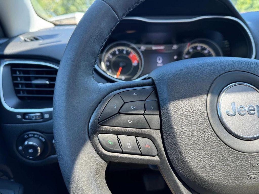 used 2022 Jeep Cherokee car, priced at $27,977