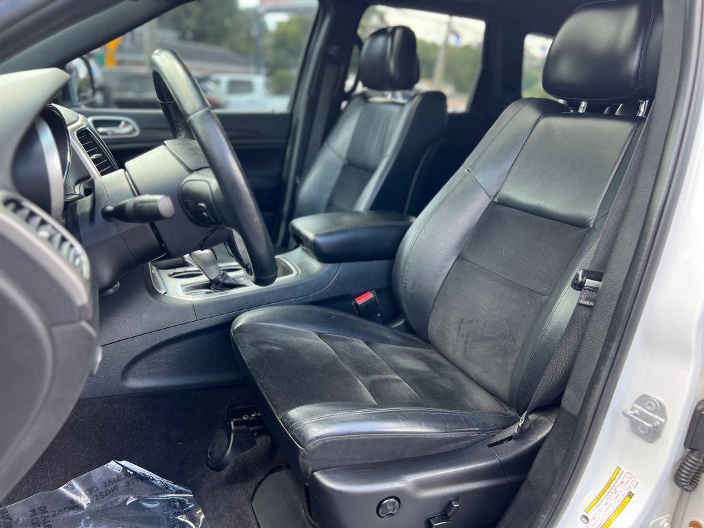 used 2018 Jeep Grand Cherokee car, priced at $17,995