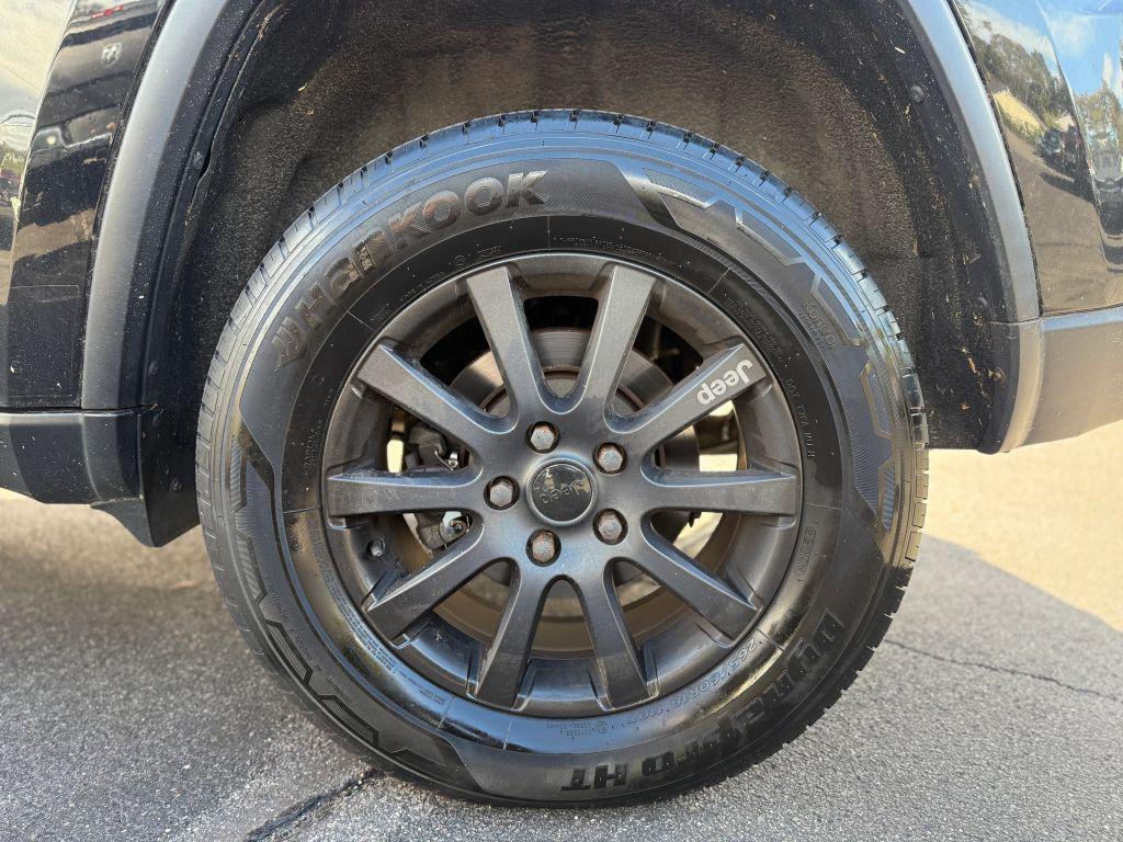 used 2020 Jeep Grand Cherokee car, priced at $24,995