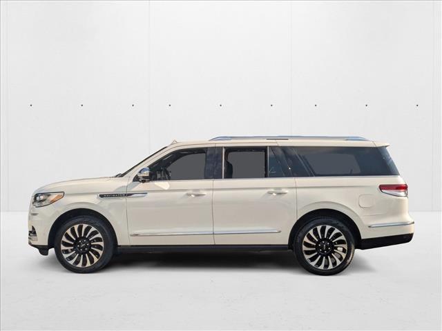 used 2024 Lincoln Navigator car, priced at $78,498