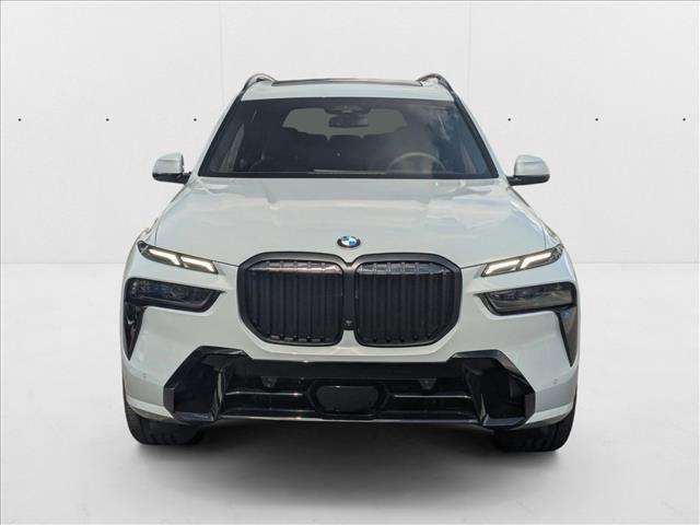new 2026 BMW X7 car, priced at $101,615